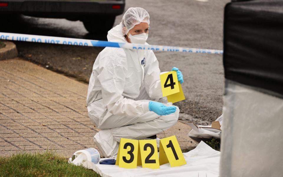 Forensics at the scene - Eddie Mitchell