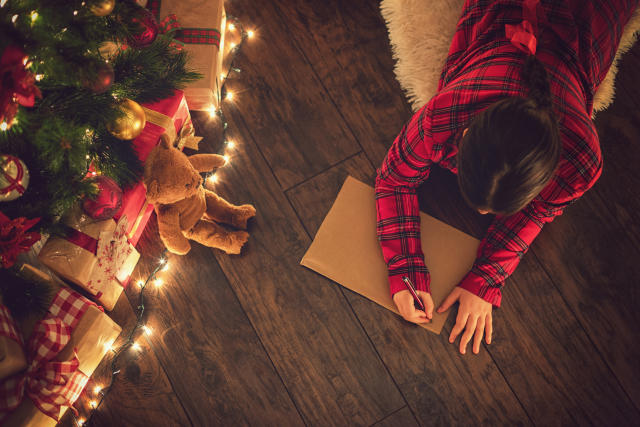 What I Learned During My First Christmas as a Single Mom - Mommy