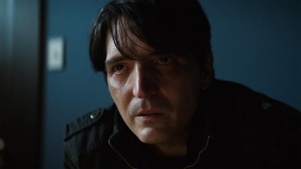 David Dastmalchian worriedly talks to a therapist in The Boogeyman.