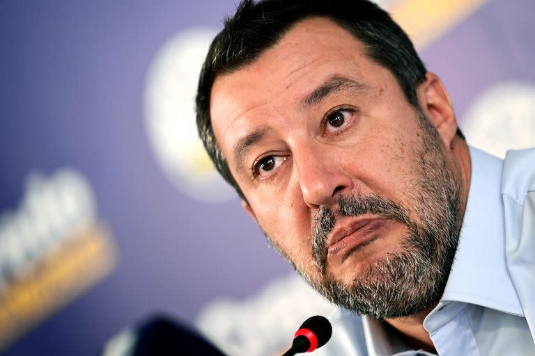 Matteo Salvini habló hoy con los medios