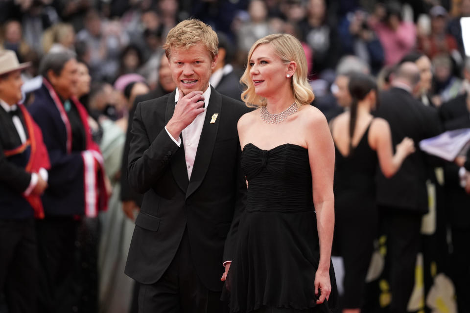 Jesse Plemons, left, and Kirsten Dunst pose for photographers upon arrival at the premiere of the film 'Killers of the Flower Moon' at the 76th international film festival, Cannes, southern France, Saturday, May 20, 2023. (Photo by Scott Garfitt/Invision/AP)