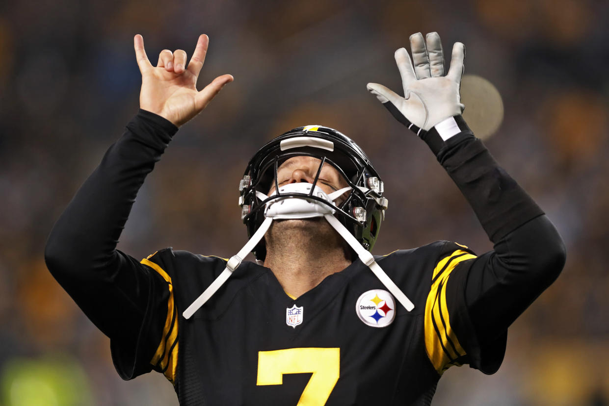 Ben Roethlisberger threw five touchdowns in a blowout win over the Panthers. (AP)