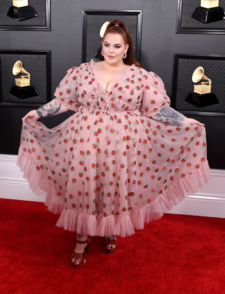 Tess in a billowy dress on the red carpet