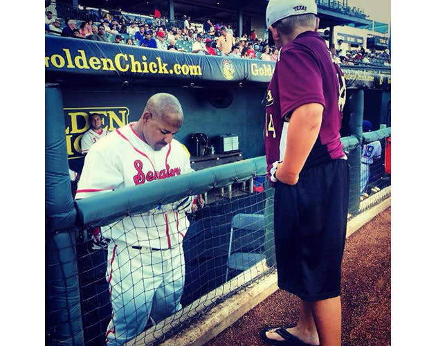 Manny Ramirez cut off his glorious dreadlocks