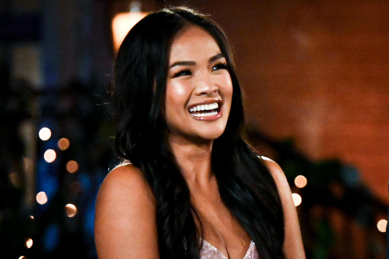 Jenn Tran named first Asian American 'Bachelorette'