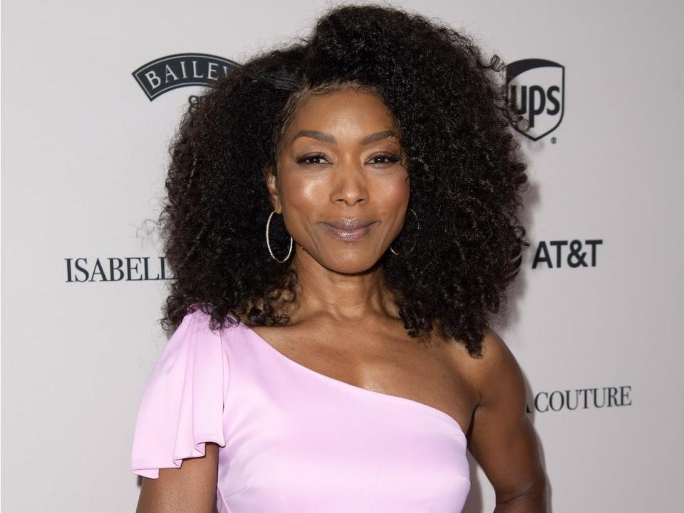 Angela Bassett