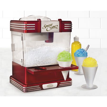 Nostalgia Retro Snowcone Maker (Walmart / Walmart)