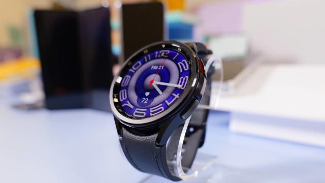 Galaxy watch active shop 2 pre order bonus