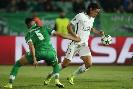 Football Soccer - Ludogorets v Paris Saint-Germain - UEFA Champions League group stage - Group A - Vassil Levski stadium, Sofia, Bulgaria - 28/09/16 - Paris Saint-Germain's Edinson Cavani in action. REUTERS/Stoyan Nenov