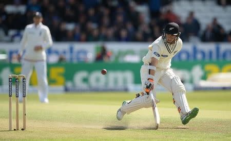 Cricket - England v New Zealand - Investec Test Series Second Test - Headingley - 29/5/15 New Zealand's Tom Latham in action Action Images via Reuters / Philip Brown Livepic