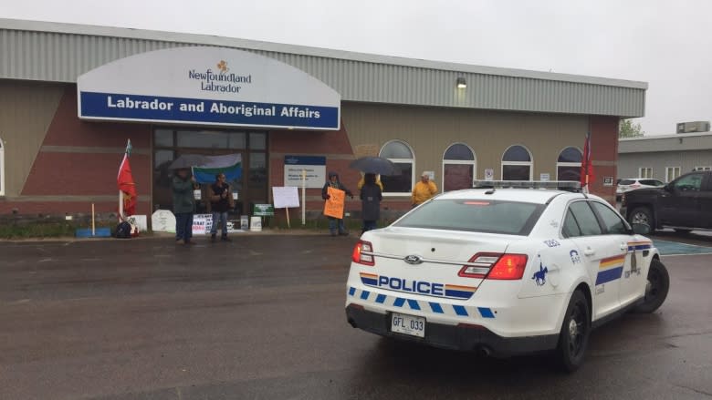 Protest fears keep Labrador Affairs office closed for 2 months