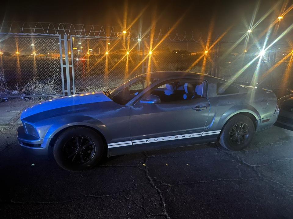 A Ford Mustang was among the cars stopped in a police crackdown on street racing in Juárez's Chamizal Park in an operation named "Fast and Furious" on Sunday night.