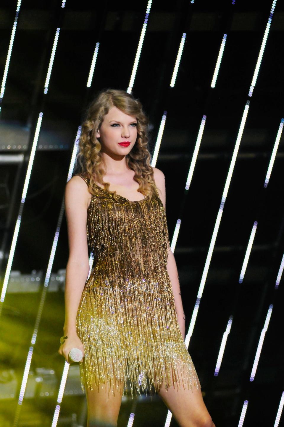Taylor Swift performs at the CMA Music Festival on June 12, 2011.