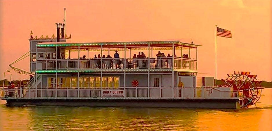 No, it's not the Mississippi ... you can enjoy a Valentine's date on Mount Dora during sunset aboard the Majestic Dora Queen.