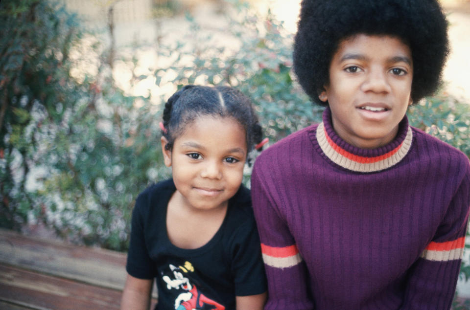 Michael Jackson and his sister Janet in 1972. (Photo: Getty Images)