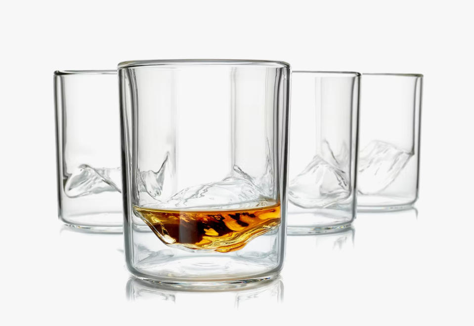 Old_Fashioned_Glasses_Whiskey_Peaks - Credit: Courtesy