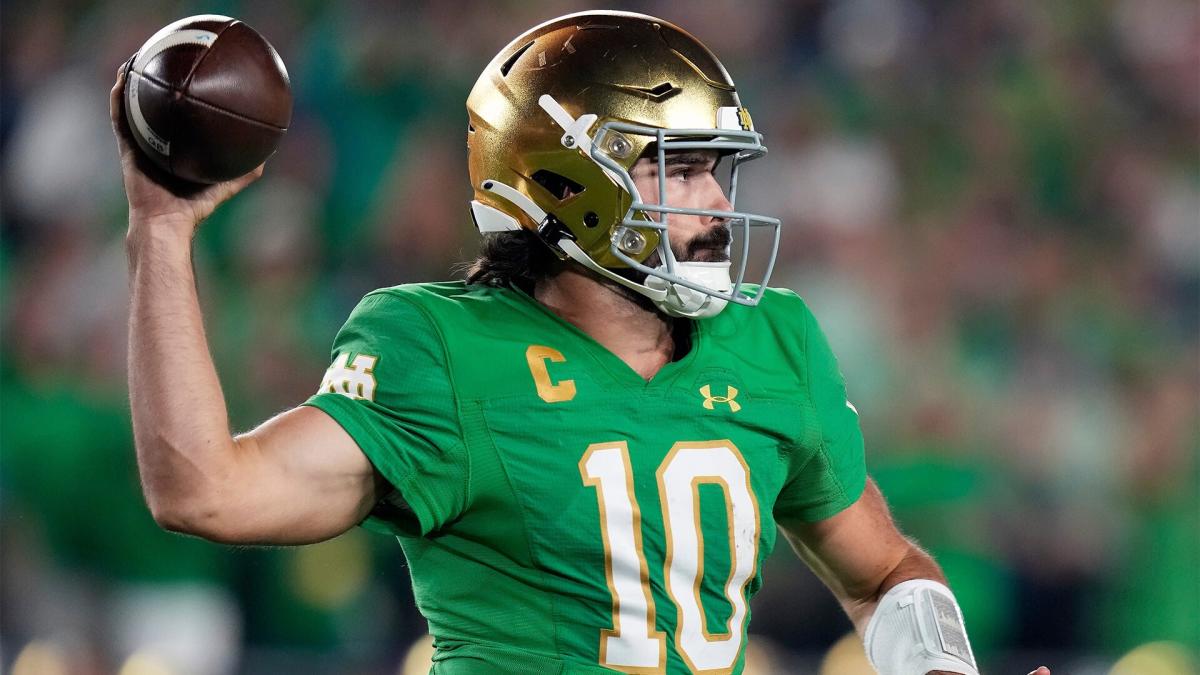 Tuesday CFB best bets, NFL Week 17 preview - NBC Sports