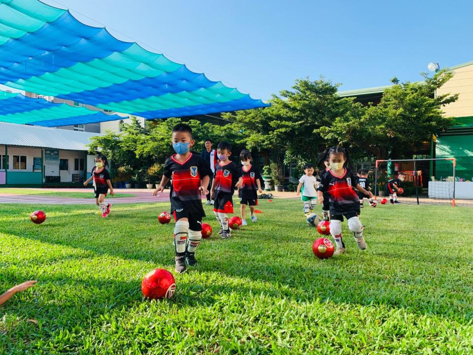 市府連三年推動足球深耕計畫深入29行政區。台中市運動局提供