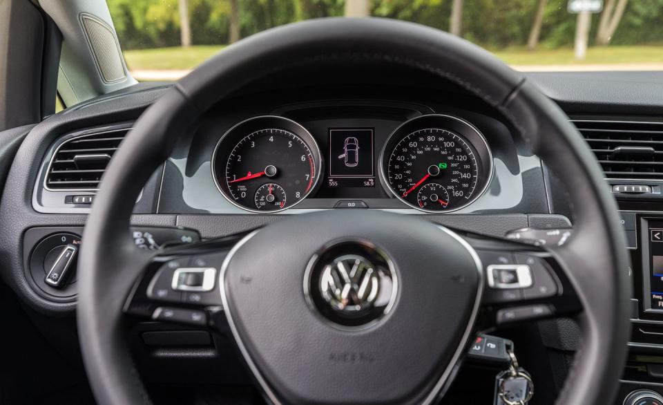 <p>While we have long touted the Golf's steering as lively, it now feels even more eager to change direction and offers genuine tactility transmitted through the steering wheel's thin, leather-wrapped rim.</p>