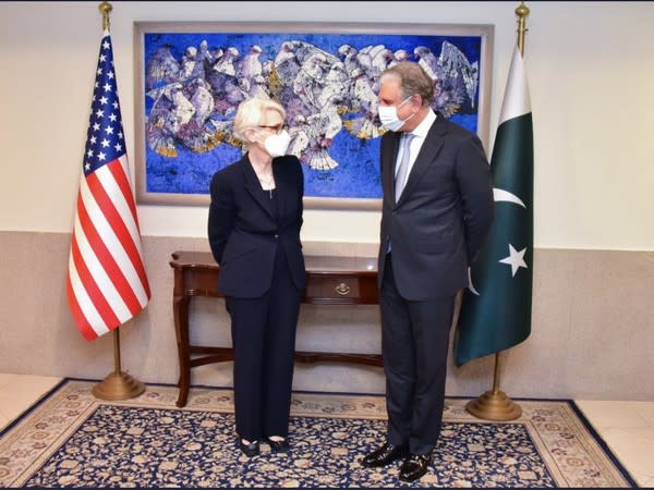 US Deputy Secretary of State Wendy Sherman with Pakistan's Foreign Minister Shah Mehmood Qureshi (Image credit: US State Department/Twitter)