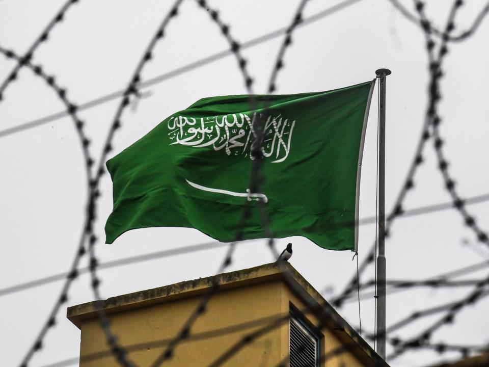 Jamal Khashoggi: UK, France and Germany demand response on missing journalist as Saudis reject ‘threats’