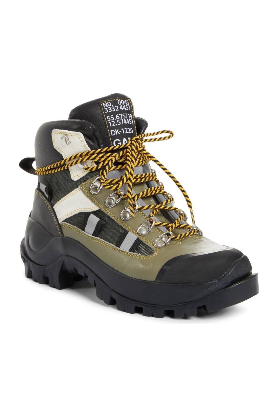 Trekking Hiking Boot