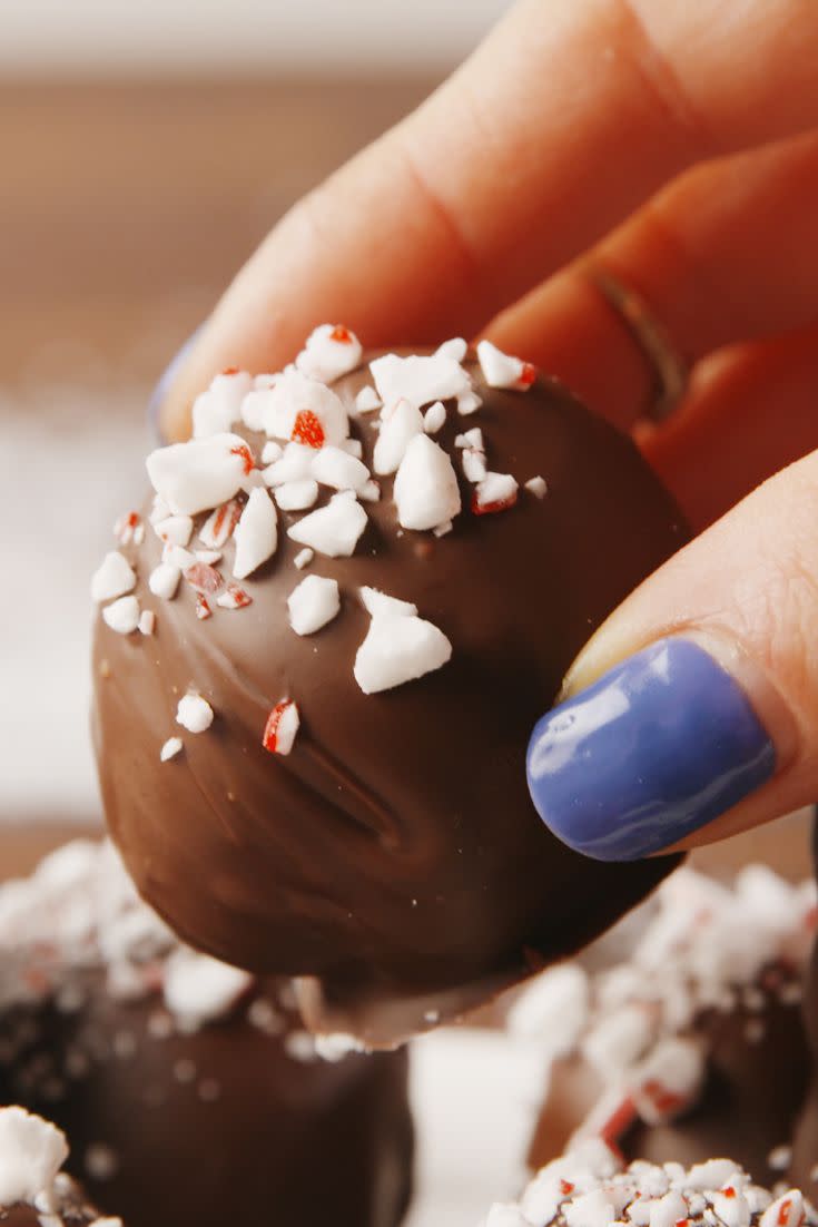 Peppermint Oreo Truffles