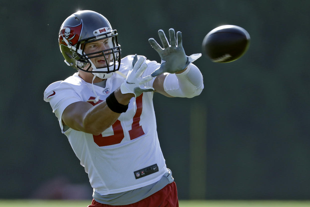 Tampa Bay Buccaneers tight end Rob Gronkowski catches a pass.