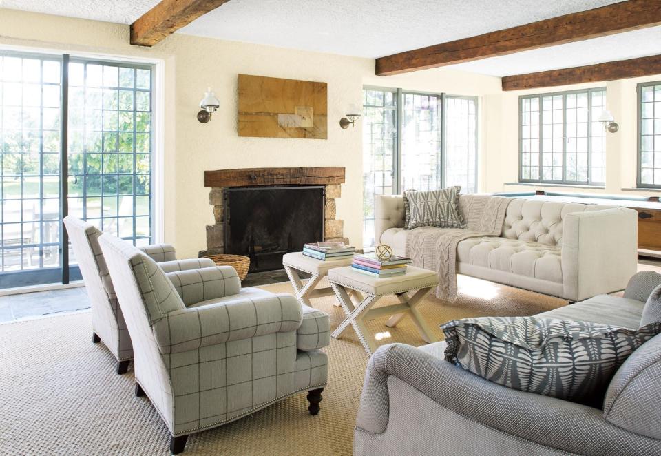 living room with cream colored walls