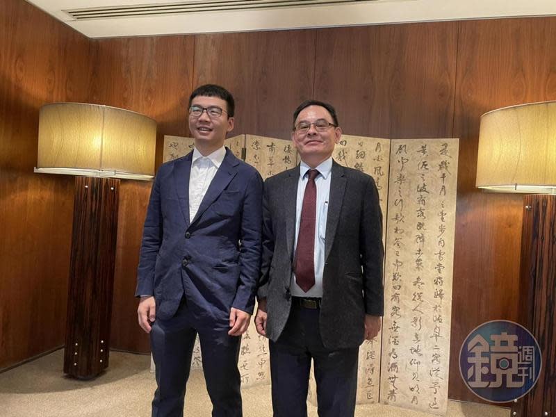 台寶生醫總經理陳宏賓（右）與營運長楊鈞堯（左）異口同聲表示，台寶將成為再生醫療三法通過的主要受惠者之一。