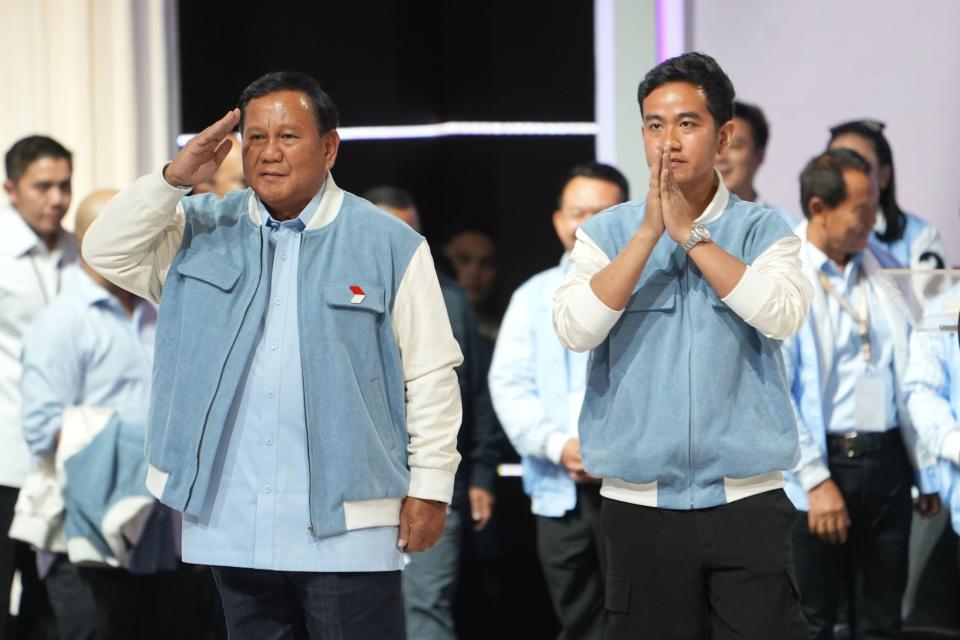 Prabowo Subianto, left, with running mate Gibran Rakabuming Raka, son of President Joko Widodo. Photographer: Dimas Ardian/Bloomberg