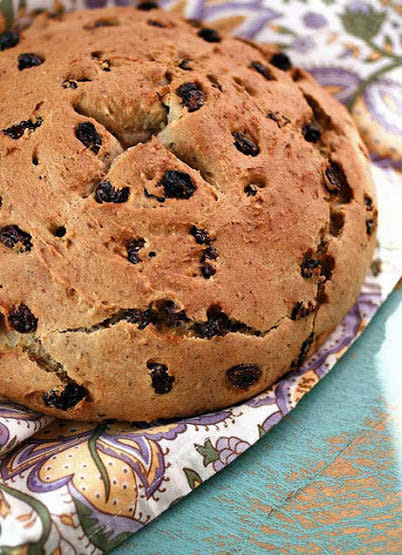 <strong>Get the <a href="http://glutenfreegoddess.blogspot.com/2011/03/gluten-free-bread-spotted-dog.html" target="_blank">Gluten-Free Irish Soda Bread recipe</a> by Gluten-Free Goddess</strong>