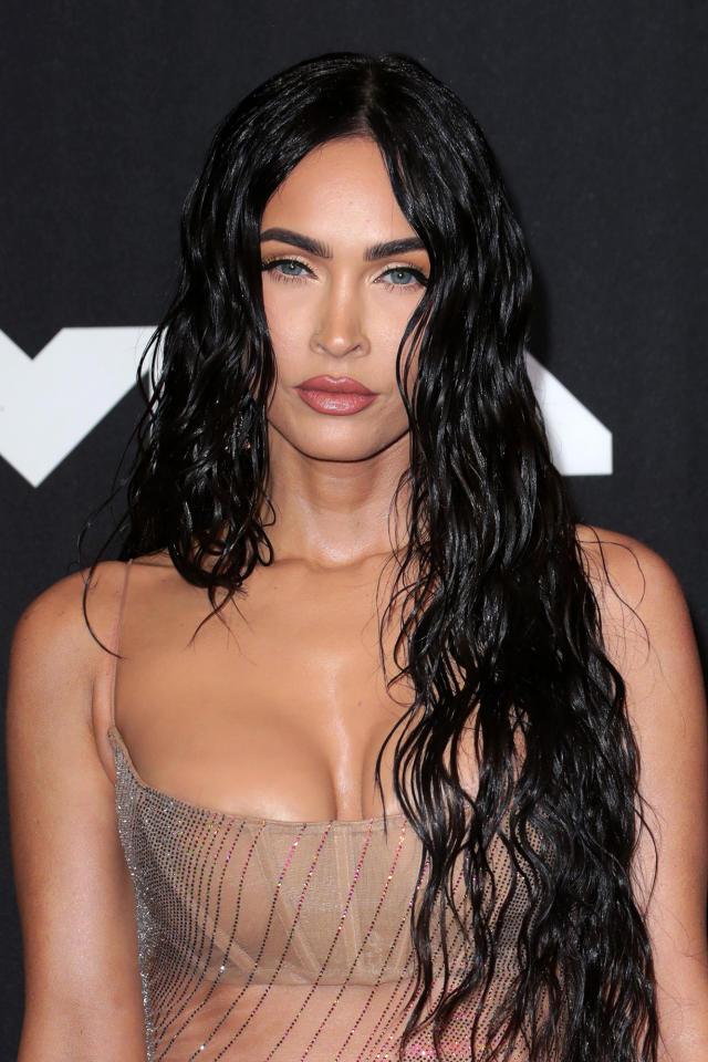 Celebrities Rocking the Wet Hair Look: Kim Kardashian, Megan Fox, More: Pics