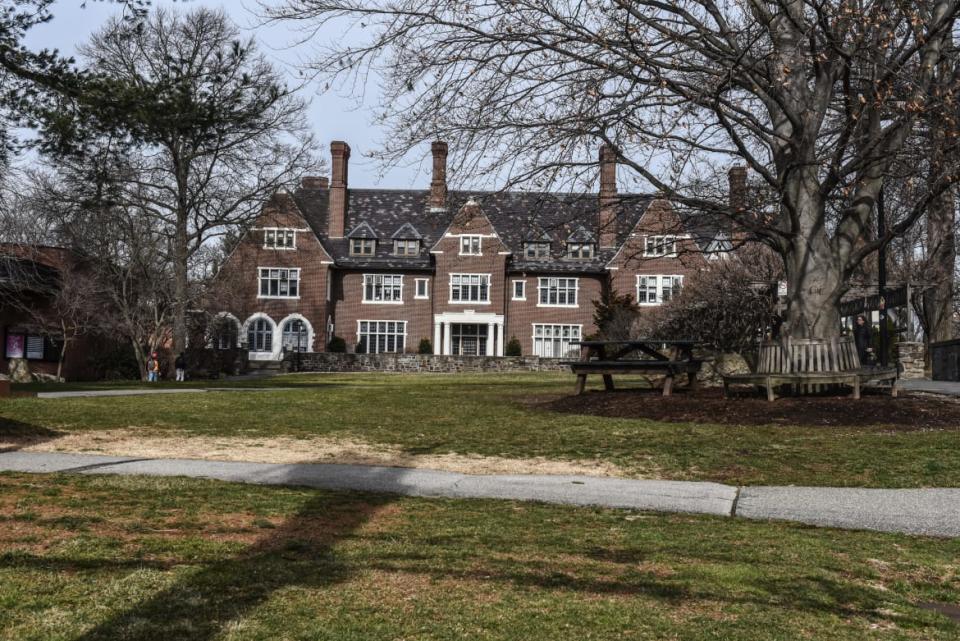 <div class="inline-image__caption"><p>An exterior view of Sarah Lawrence College in Bronxville, New York. </p></div> <div class="inline-image__credit">Stephanie Keith/Getty</div>