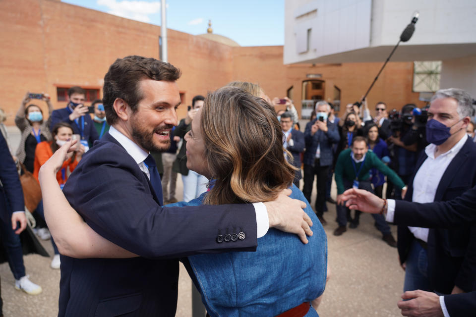 Pablo Casado y Cuca Gamarra en una imagen de 2022. (Photo By Eduardo Briones/Europa Press via Getty Images)