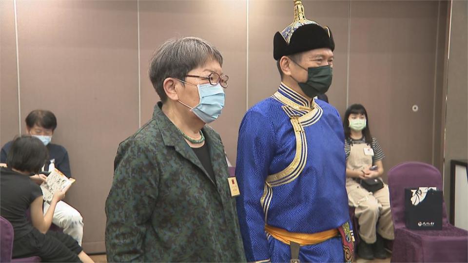 成吉思汗祭典李永得任主祭　詩人席慕蓉現身