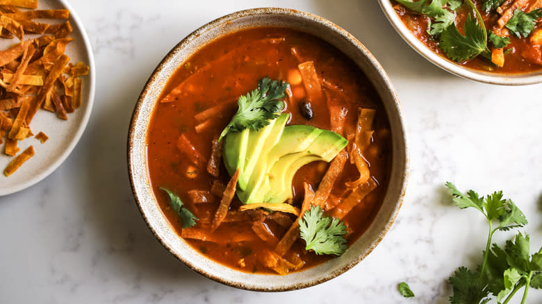 fire-roasted vegan tortilla soup 