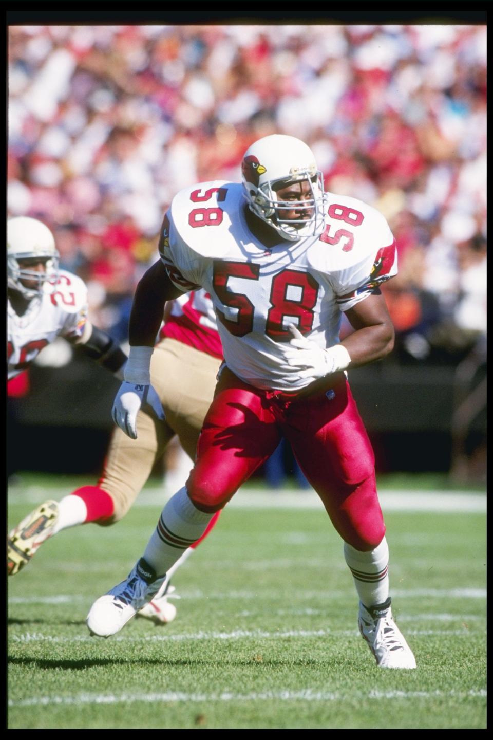 24 Oct 1993: Linebacker Eric Hill of the Arizona Cardinals during a game against the San Francisco 49ers.