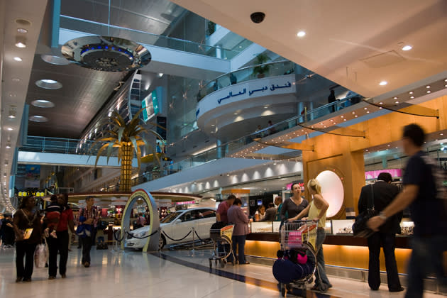 <b>Beste Flughafen-Lounges: Emirates</b><br><br>Wer auf den Anschlussflug warten muss, verbummelt seine Zeit am besten in den Lounges von Emirates. (Bild: ddp images)