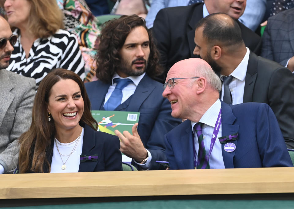 LONDON, ENGLAND - JULY 02: Catherine, Duchess of Cambridge, Joe Wicks and chairman of the All England Lawn Tennis Club, Ian Hewitt attend the Wimbledon Tennis Championships at the All England Lawn Tennis and Croquet Club on July 02, 2021 in London, England. (Photo by Karwai Tang/WireImage)