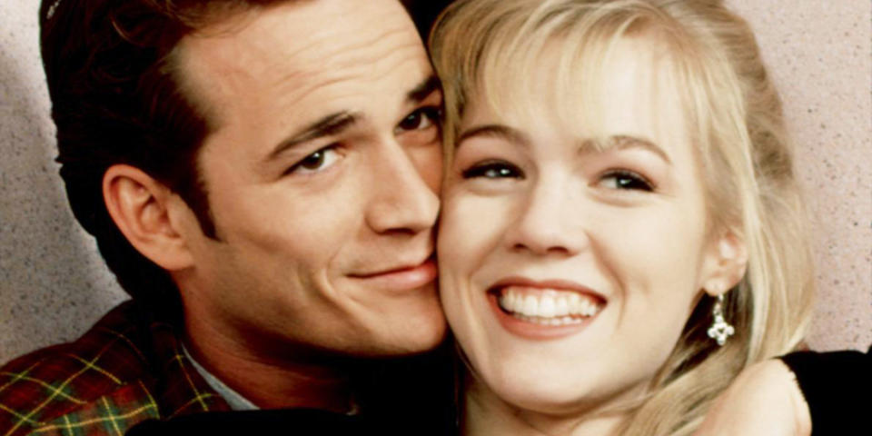 BEVERLY HILLS, 90210, Luke Perry, Jennie Garth, 1990-2000 (Everett Collection)