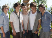 At Judges' Houses on X Factor the boys all rocked floppy fringes and laid-back lounge wear. Neck ties, as seen on Harry here, make the first of many 1D appearances.