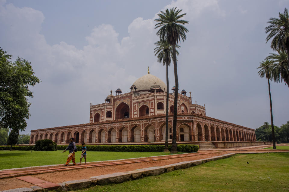 India es de los países en los que el coronavirus ha golpeado con más fuerza en las últimas semanas. Suma 1.193.078 positivos y 28.732 muertes a fecha de 22 de julio. En 2019, el 6,8% de su PIB provino del sector turístico. (Foto: Yawar Nazir / Getty Images).