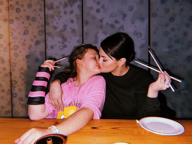 <p>Selena Gomez/Instagram</p> Selena Gomez and her sister Grace Teefey share a kiss