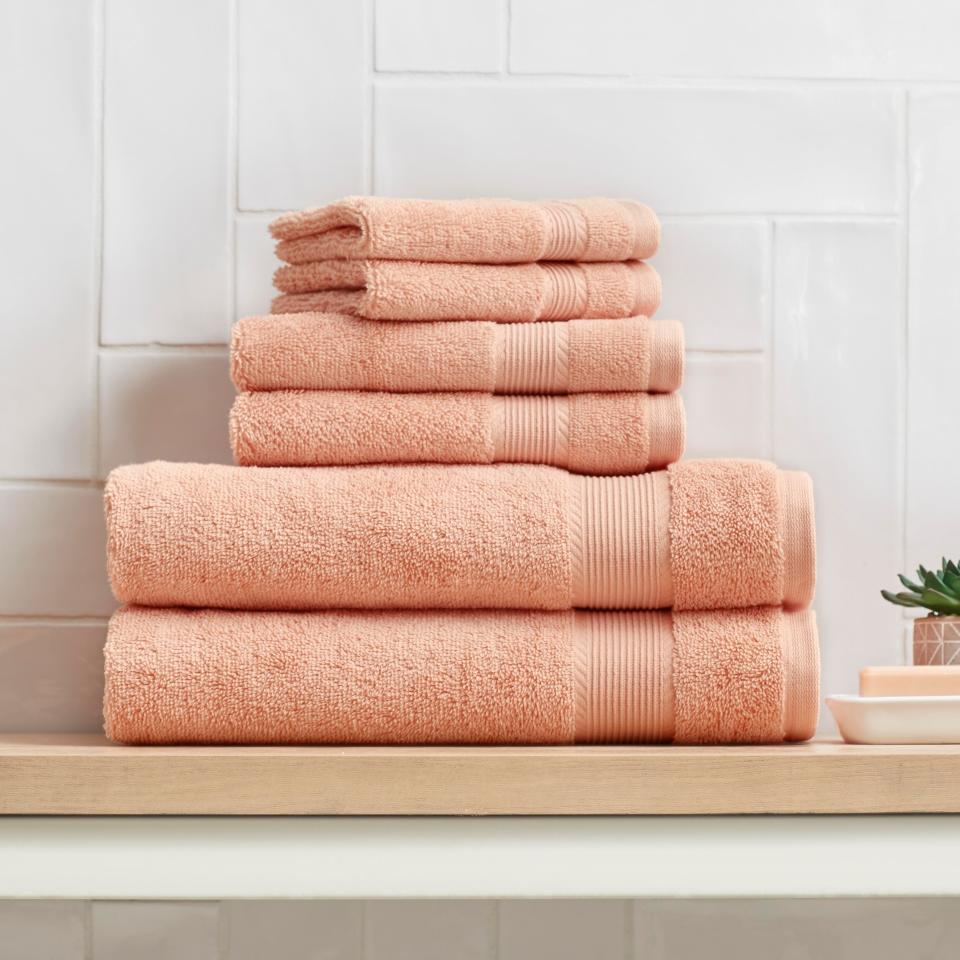 StyleWell HygroCotton towels, bedroom makeover