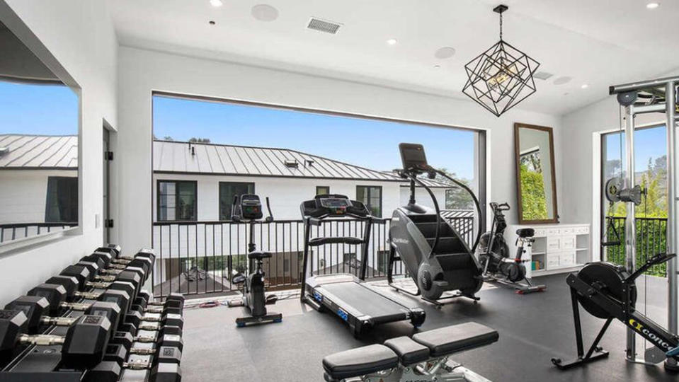 Rihanna's Beverly Hills Rental Property