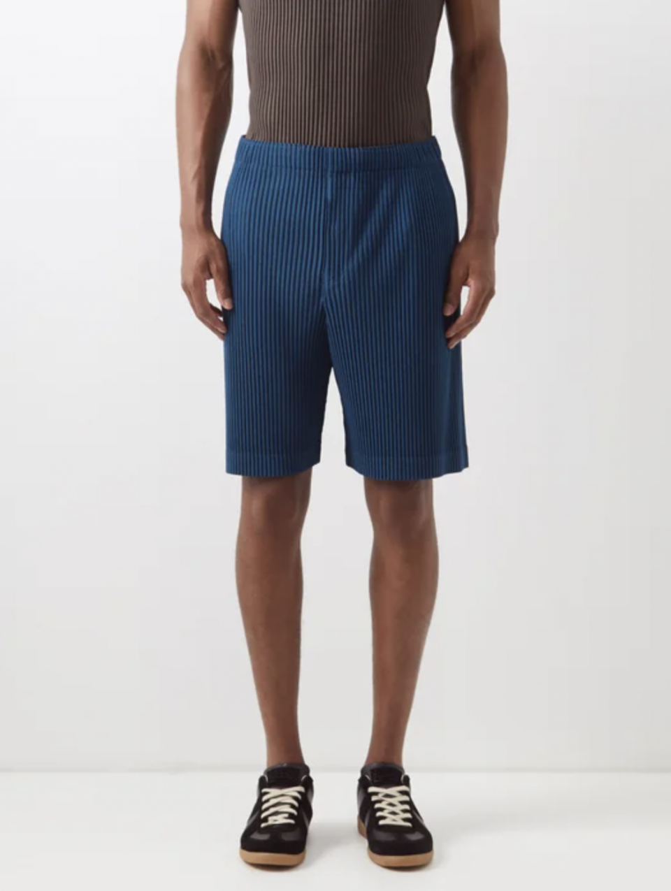 Technical-Pleated Shorts