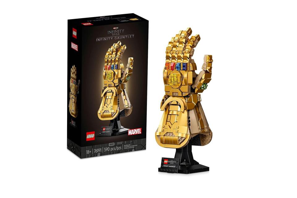 LEGO Marvel Infinity Gauntlet Set