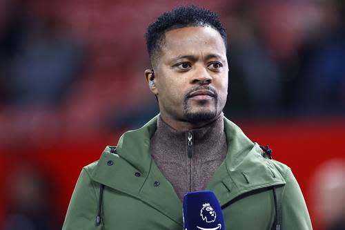 Patrice Evra spielte eins selbst für Manchester United. 