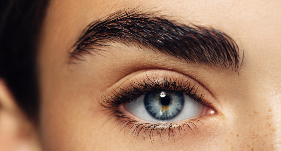 According to researchers, there's a connection between modern humans and Neanderthals when it comes to our expressive eyebrows. (Photo: Getty)